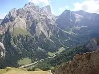 Contrintal mit dem Ombrettapass in der Bildmitte