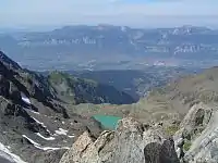 Für die Mittelgebirgszone der Südalpen ist der ausgeprägte Waldgütel nicht mehr kennzeichnend (Croix de Belledonne)