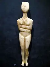 Kanonisches Kykladenidol „Kapsalatyp“ von der Insel Paros?, 25.2&nbsp;cm, Goulandris Museum Athen
