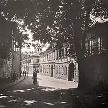 Das nicht mehr bestehende Czartoryskischlössel auf Nr.&nbsp;175–181, anno 1918