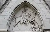Kirche Saint-Martin, Tympanon über dem Eingangsportal