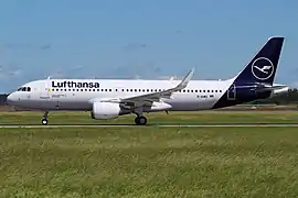 Airbus A320-200