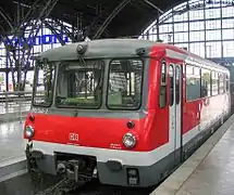 772 342 während seiner Zeit als Exponat im Leipziger Hauptbahnhof
