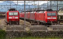 DB-Lokomotiven der Reihe 185 am Gotthard (Erstfeld, Mai 2011)
