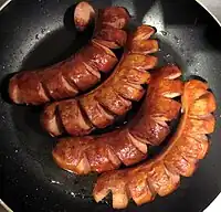 Zubereitung VW-Currywurst