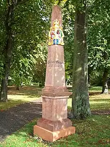 Distanzsäule am Untertor nach der Restaurierung 2011