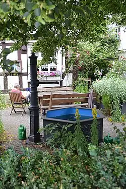 Brunnen in Lamprechtstraße 39–41