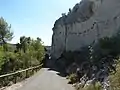Eine gefährliche, aber malerische Straße zur Kapelle