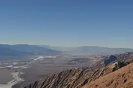 Dantes View des Death-Valley-Nationalparks diente als Kulisse für die Stadt Mos Eisley, die per Matte Painting eingefügt wurde.