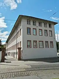 Marstall in Darmstadt am Friedensplatz; Ansicht von Osten.