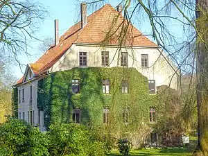 Herrenhaus der Honeburg von Südwesten