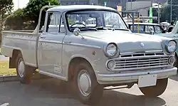 Datsun 320