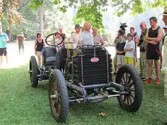 De-Dietrich-Bugatti-Automobil (Replikat)