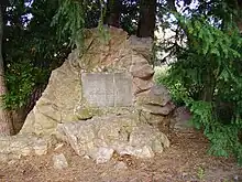 Denkmal für die Stifterin