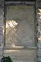 Kriegerdenkmal in Woltersdorf, dessen Bildplatte von Fidus zu Ehren der gefallenen Woltersdorfer Soldaten des Ersten Weltkriegs geschaffen wurde