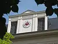Historische Uhr am Hauptgebäude