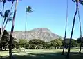 Waikīkī wird im Osten vom Diamond Head, einer Tuffsteinformation, dominiert.