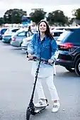 Sidekick Amira Pocher
