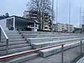 Stehrampe mit dem Imbissstand (2021)