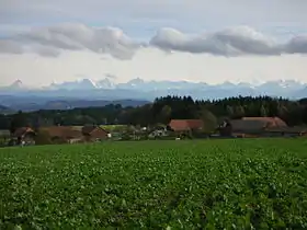 Der Weiler Ufem Moos in Diemerswil