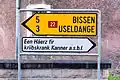 Wegweiser bei Bewingen