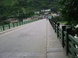 Brücke über den Indrawati in Dolalghat