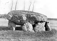 Dolmen Pierre de Villebon