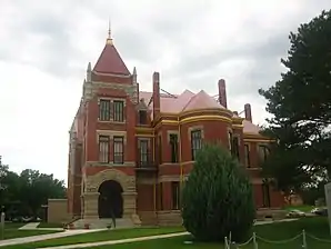 Das Donley County Courthouse in Clarendon, gelistet im NRHP mit der Nr. 78002924