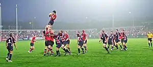 Rugbymatch im Musgrave Park zwischen Munster Rugby und den Scarlets im Jahr 2007