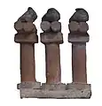 Dreisäulenheiligtum aus der kretischen Vorpalastzeit im  Archäologischen Museum in Iraklion auf Kreta.
