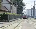 Straßenbahngleise im ehemaligen Lokalbahn-Gleisbereich