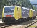Viersystem­lo­ko­mo­ti­ve 189 917 im Bahn­hof Brenner