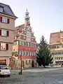 Das gegenüberliegende Alte Rathaus