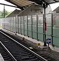 ETCS-Halttafel an einem Zugdeckungssignal im Bahnhof Erfurt Hbf