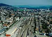 Luftbild von 1988, vorne links Werkstatt der FW