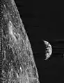 Erste Bilder von Mond und Erdsichel machte Lunar Orbiter 1 am 23.&nbsp;August 1966