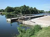 Schleusenanlage am Cher