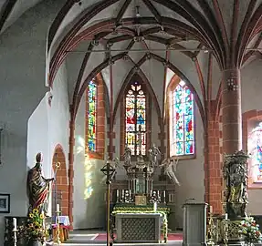 Innenraum mit Chor