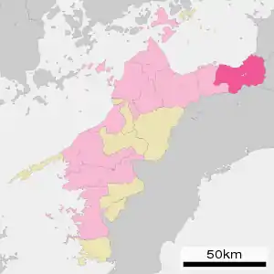 Lage Shikoku-Chūōs in der Präfektur