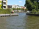 Hafeneinfahrt, im Hintergrund ehem. Carolinenstift