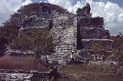 Die fünfstufige Pyramide in El Meco ist mit 17 m Höhe das größte Maya-Gebäude der Region.