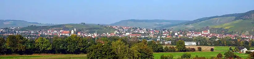 Erlenbach-Binswangen (links) und Erlenbach vom Heilbronner Wartberg aus gesehen