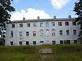 Herrenhaus Eversmuiža, heute Mittelschule