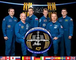 v. l. n. r.: Oleg Skripotschka, Jeffrey Williams, Alexei Owtschinin, Timothy Peake, Timothy Kopra und Juri Malentschenko