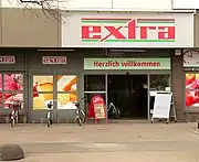 Ehemaliger Extra-Markt in Hannover, 2009 auf Rewe umgeflaggt