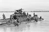 Leichter Kampfpanzer M24 bei einer Pionierübung 1958
