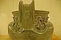 Krater von Vix, Henkel