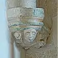 Konsole unter Kreuzrippe