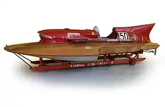 Ferrari Arno XI: 1. Platz in der World Water Speed Championship für Motorboote bis 900 kg im Jahr 1953, ein noch ungeschlagener Rekord.