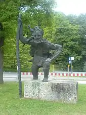 Christophorus-Statue von Alexander Fischer am Münchener Scheidplatz
